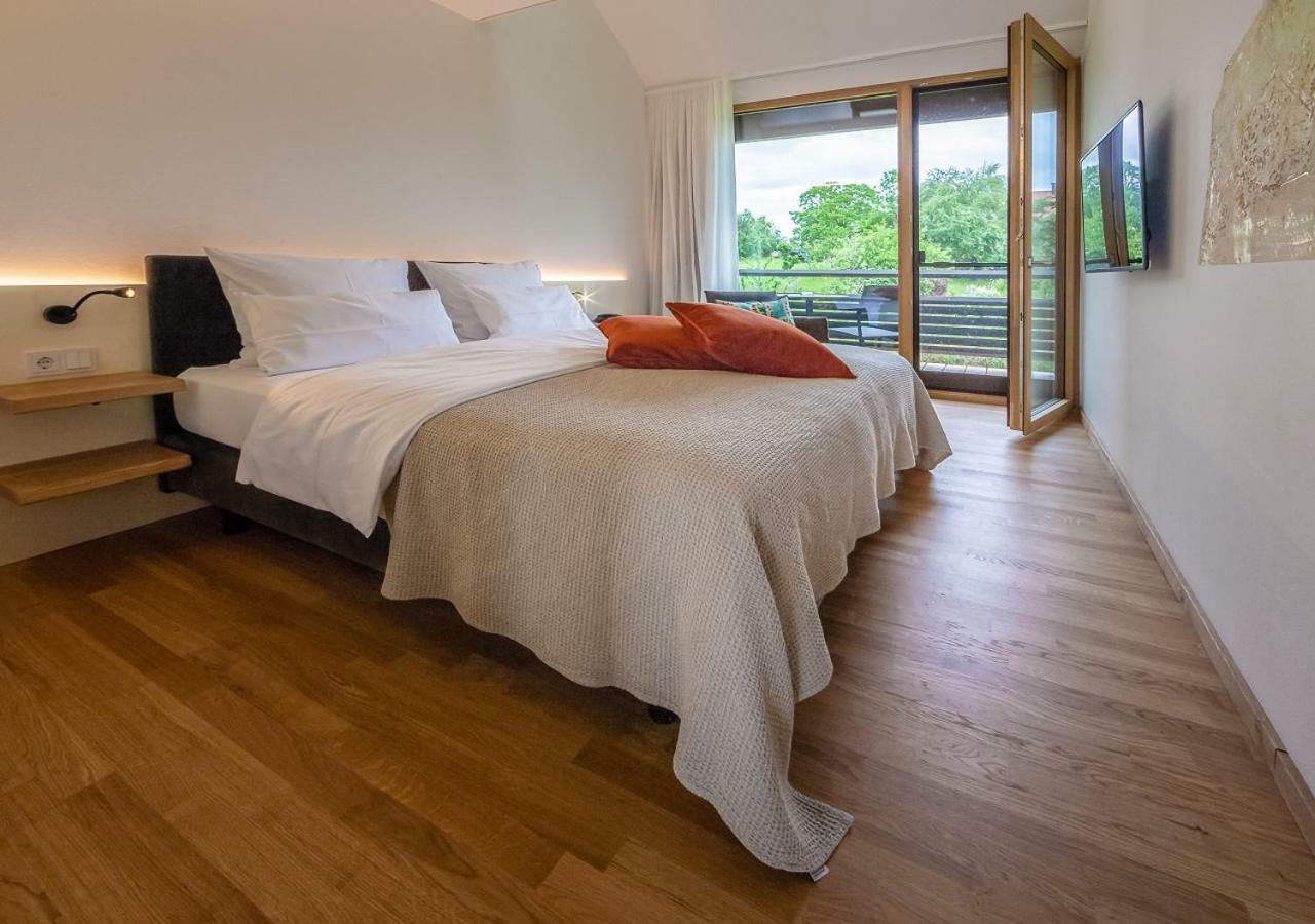 Ferienwohnungen Boardinghouse Bodensee Гаенхофен Екстериор снимка
