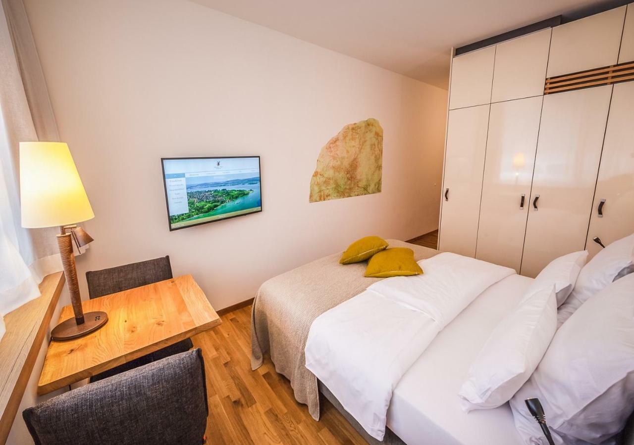 Ferienwohnungen Boardinghouse Bodensee Гаенхофен Екстериор снимка